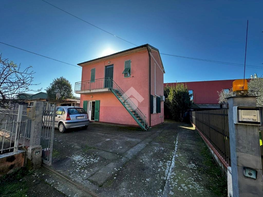 Casa indipendente Via Palvotrisia, Castelnuovo Magra - foto 1