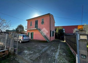 Casa indipendente Via Palvotrisia, Castelnuovo Magra - foto 1
