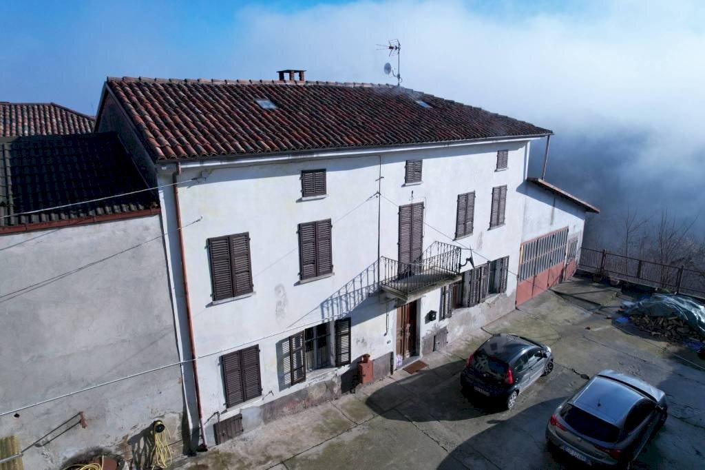 Facciata - Rustico via Italia, Montaldo Scarampi - foto 3