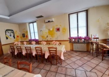 Salone - Ristorante Regione Case Sparse, Castello di Annone - foto 5