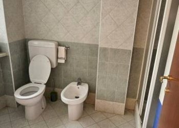 Bagno - Appartamento via Francesco Silva, Asti - foto 7