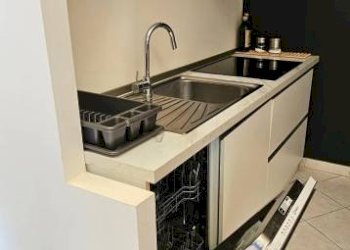 Cucina - Appartamento via Francesco Silva, Asti - foto 9