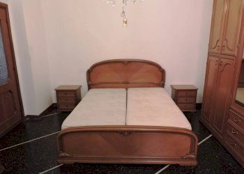 Camera da letto - Trilocale corso Ferdinando Magellano, 6, Genova (zona Sampierdarena) - foto 8