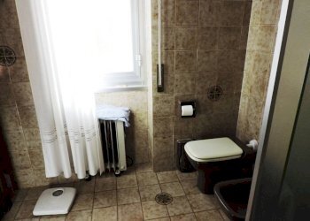 Bagno - Trilocale corso Ferdinando Magellano, 6, Genova (zona Sampierdarena) - foto 14