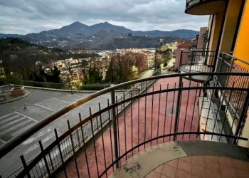 Balcone - Trilocale via San Biagio di Valpolcevera, 20M, Genova (zona Pontedecimo) - foto 28