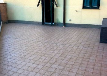 Balcone - Trilocale via San Biagio di Valpolcevera, 20M, Genova (zona Pontedecimo) - foto 46