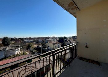 Four-room apartment Via Dott. F. Pene, Favria - photo 7