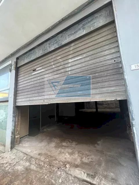 Locale Commerciale Via Pio X, Siracusa - foto 1