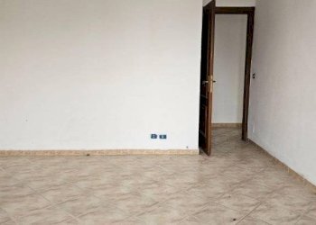 Trilocale Lauriano - foto 18