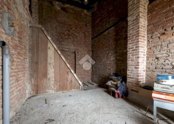 Semi-detached house Piazza umberto I, Marentino - photo 14