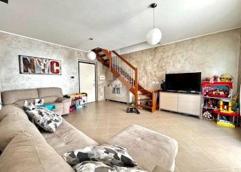 Four-room apartment Via G. Boccaccio, Nichelino - photo 8