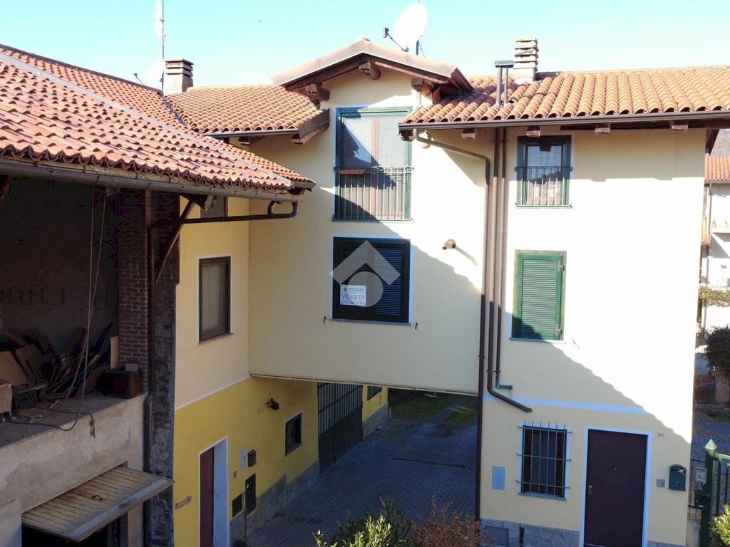 Casa semi indipendente Via Carlo Alberto, Palazzo Canavese - foto 1