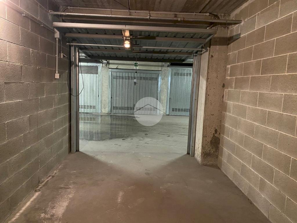 Box Piazza Vittorio Veneto, Fossano - foto 2