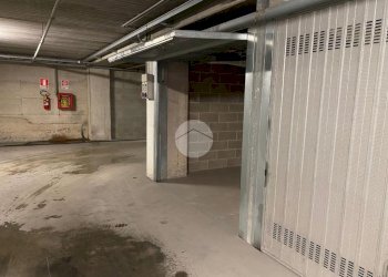 Box Piazza Vittorio Veneto, Fossano - foto 4