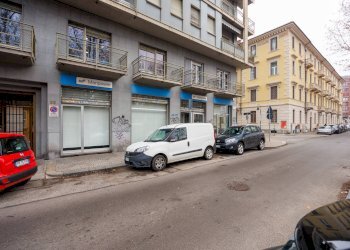 Capannone Corso Turati, Torino (zona Crocetta) - foto 1
