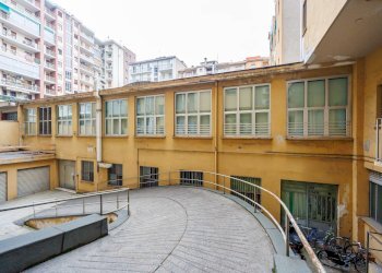 Capannone Corso Turati, Torino (zona Crocetta) - foto 30