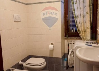 Four-room apartment Robbiate - photo 16