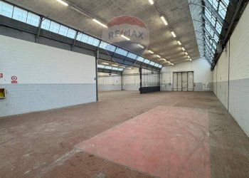 Shed Via Sempione, Parabiago - photo 1