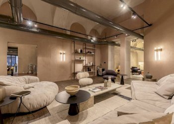 Salone - Shop via Monterone, 2, Roma (neighborhood Centro Storico) - photo 13