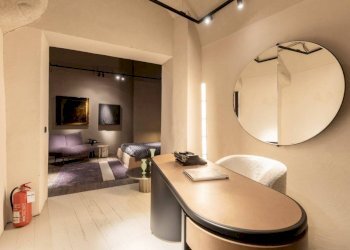 Stanza arredata - Shop via Monterone, 2, Roma (neighborhood Centro Storico) - photo 17