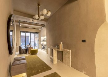 Interno palazzo - Shop via Monterone, 2, Roma (neighborhood Centro Storico) - photo 23