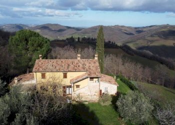 Vista - Rustico strada Provinciale Monteguiduccio, Montefelcino - foto 5