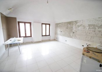 Stanza non arredata - Casa indipendente via Santa Fede, 14, Cavagnolo - foto 14