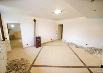 Stanza non arredata - Casa indipendente via Santa Fede, 14, Cavagnolo - foto 31