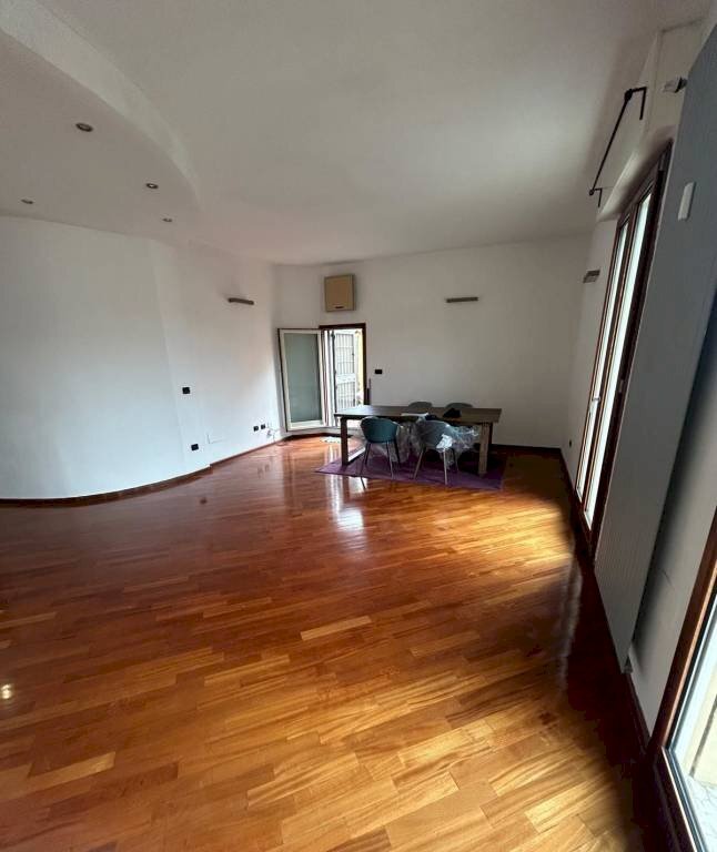 Cucina - Appartamento via San Felice, Bologna (zona Centro Storico) - foto 3