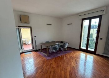 Camera da letto - Appartamento via San Felice, Bologna (zona Centro Storico) - foto 4