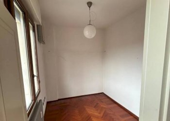 Camera da letto - Appartamento via San Felice, Bologna (zona Centro Storico) - foto 17