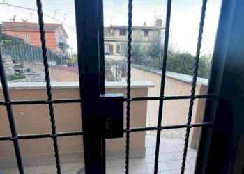 Balcone - Villa via Girolamo Baruffaldi, Roma - foto 10