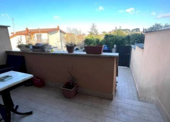 Balcone - Villa via Girolamo Baruffaldi, Roma - foto 16