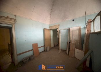 Trilocale Nizza Monferrato - foto 10