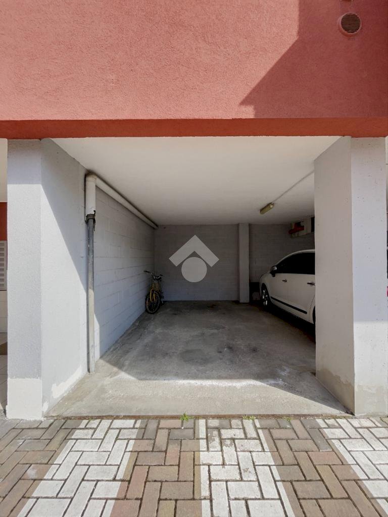 Parking space Via Quarenghi Giacomo, Milano (neighborhood Gallaratese) - photo 3