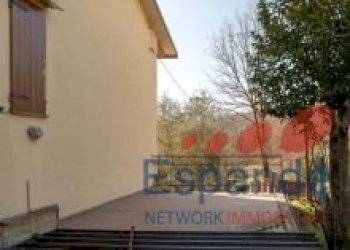 Casa indipendente Gaggio Montano - foto 11