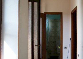 Corridoio - Independent house via Montebello, Bollengo - photo 9