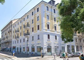 Shop Via Francesco Anzani, Milano - photo 1