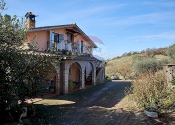 Villa Unifamiliare Via Cupa, Forano - foto 2