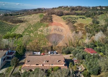 Villa Unifamiliare Via Cupa, Forano - foto 20