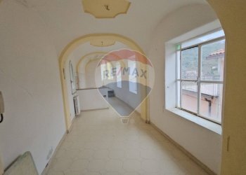 Casa indipendente via Le Piazza, Giffoni Sei Casali - foto 8
