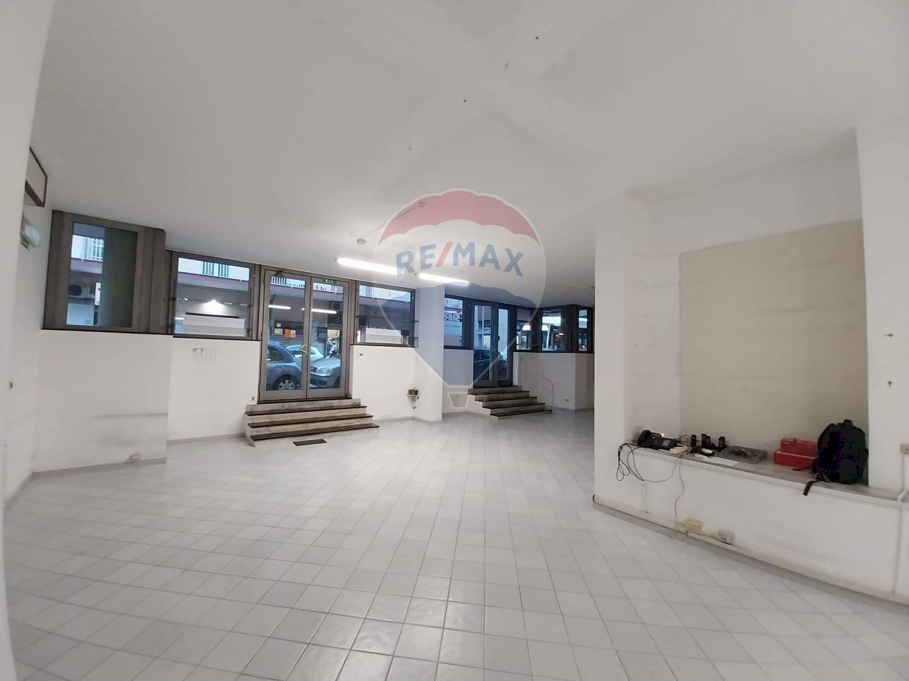 Locale Commerciale Via Crispi, Salerno - foto 3