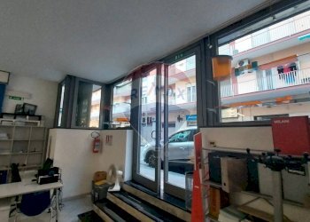 Locale Commerciale Via Crispi, Salerno - foto 14