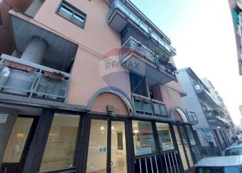 Locale Commerciale Via Crispi, Salerno - foto 16