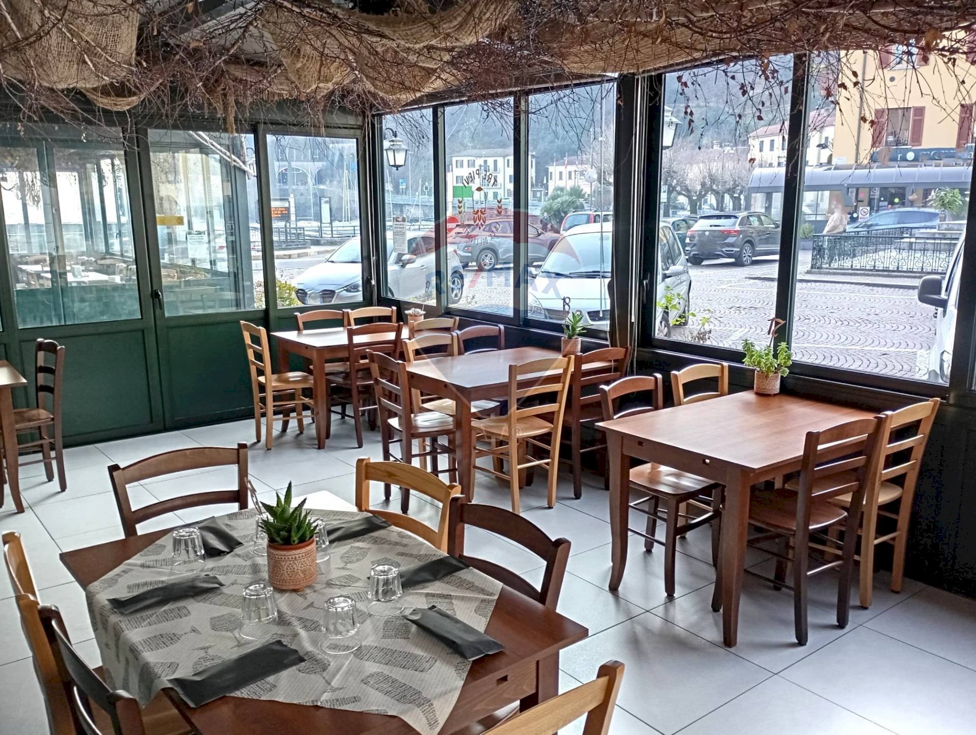 Commercial Activity Piazza Paracchini, Dongo - photo 3