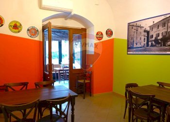 Commercial Activity Piazza Paracchini, Dongo - photo 19