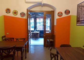 Commercial Activity Piazza Paracchini, Dongo - photo 20