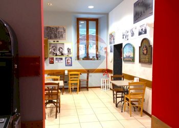 Commercial Activity Piazza Paracchini, Dongo - photo 28