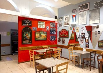 Commercial Activity Piazza Paracchini, Dongo - photo 30