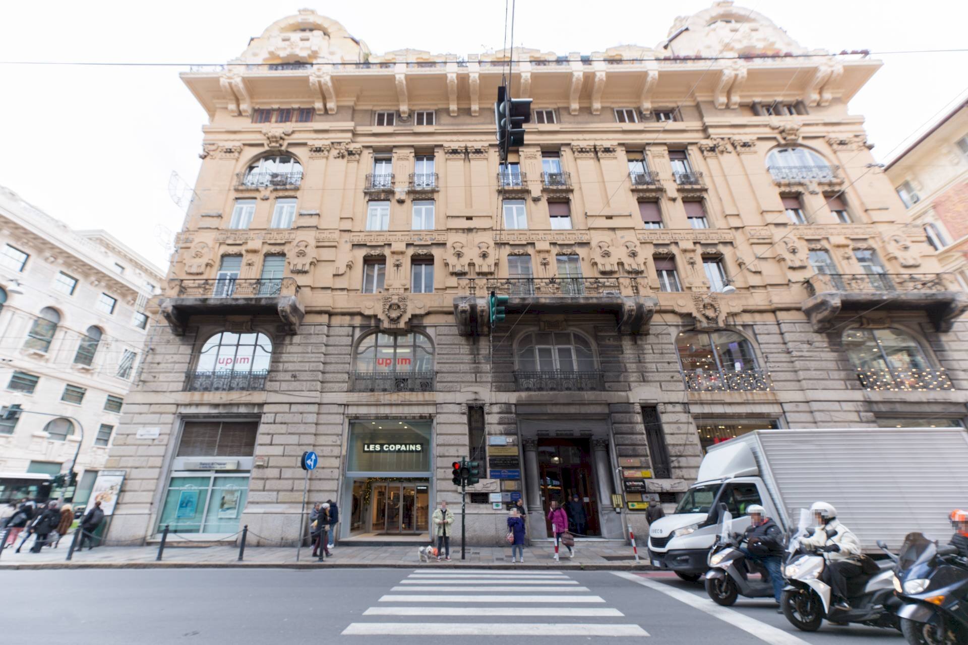 Two-room apartment Via XX Settembre, Genova (neighborhood Centro) - photo 3